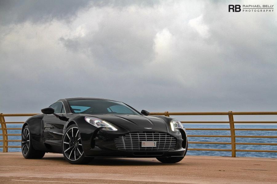  Aston Martin One-77 in Monaco 2012 года  (фото 2 из 11)